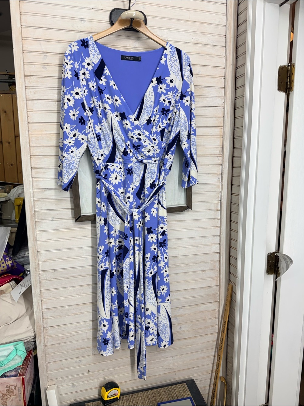 Lauren Ralph Lauren Women’s 16 Blue Floral Wrap Midi Dress